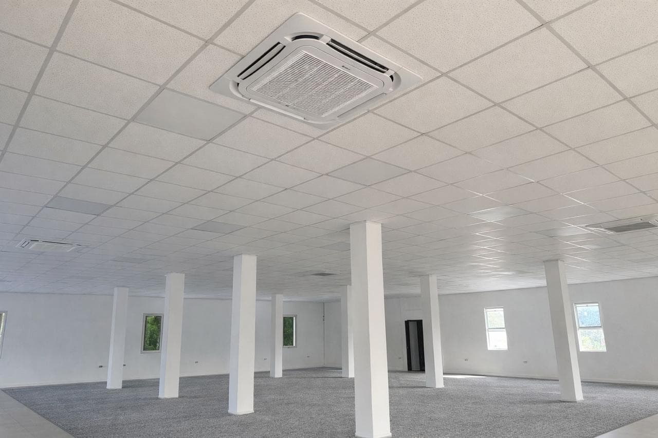 New Commercial Building for Rent in San Ignacio Town cover
